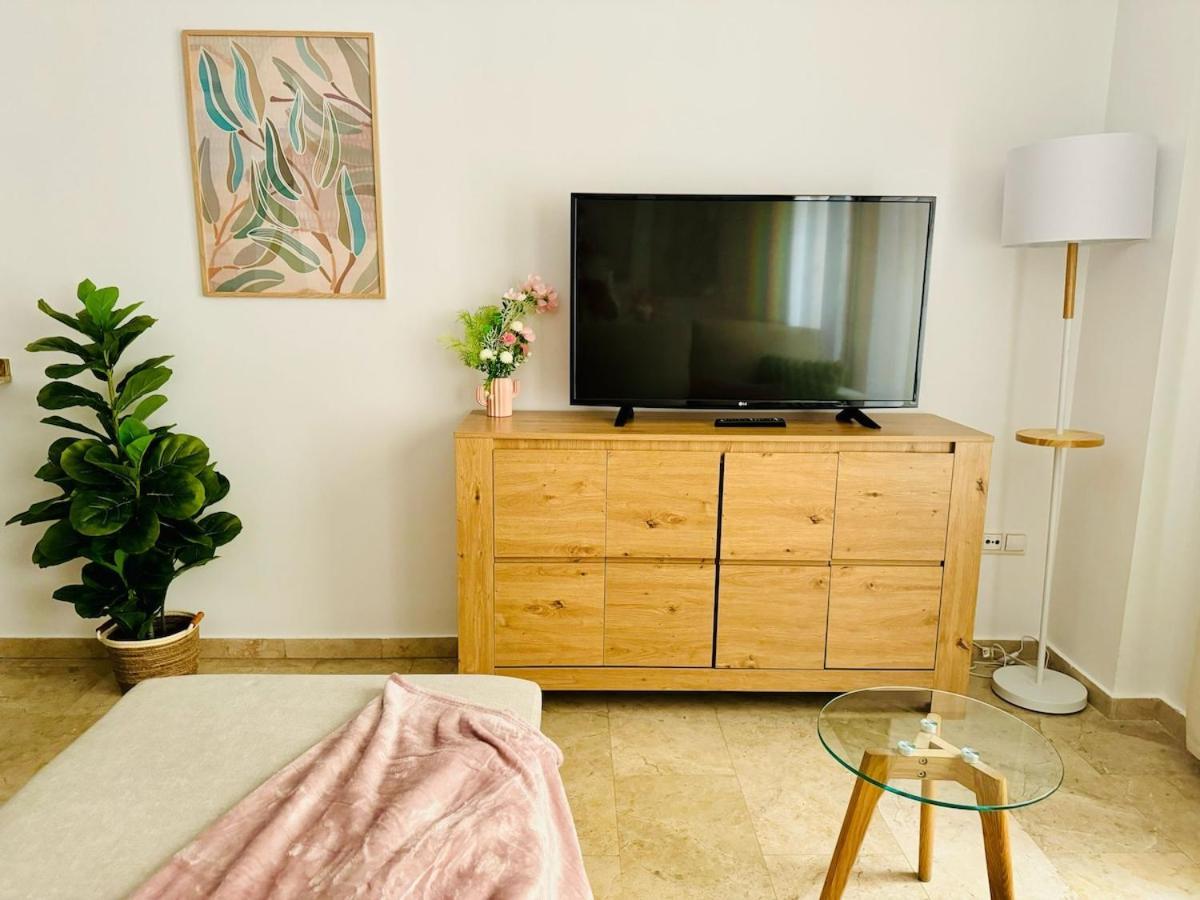 Appartement Abat 1 Cool & Wide Flat Next To The Cathedral Valence
